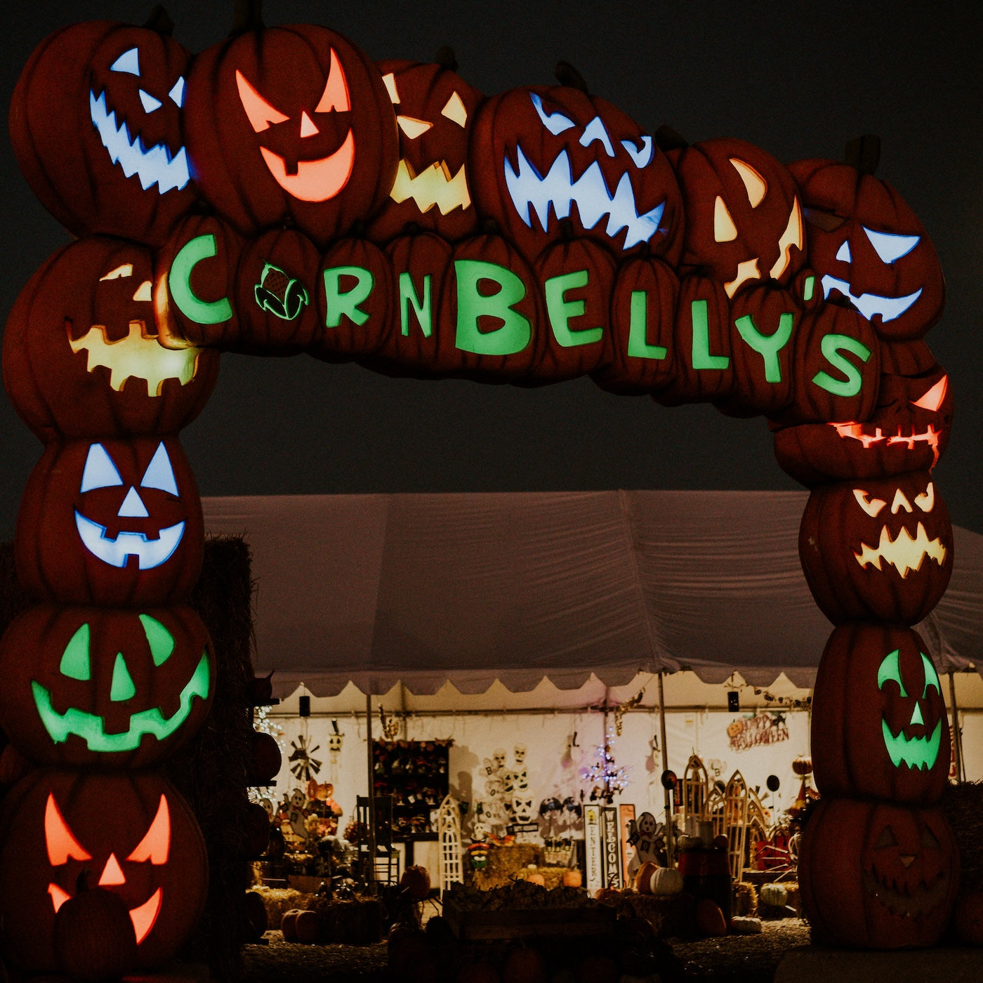 As you make your way to the exit, you can make one final stop to purchase pumpkins, caramel apples, kettle corn, jams, jellies and a wide variety of fall decor items.